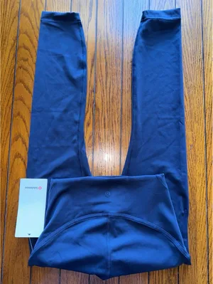 Lululemon Instill High Rise 25” True Navy Size 4 NWT thumbnail 1