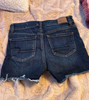 American Eagle shorts thumbnail 3