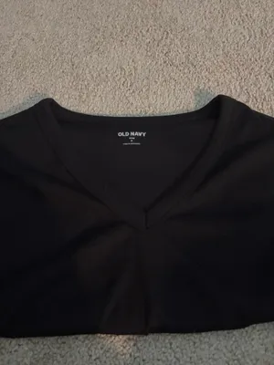 Black V-Neck Old Navy Top thumbnail 4