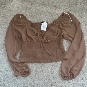 NWT Brown Women's Top thumbnail 2