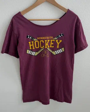 Minnesota Golden Gophers off-the-shoulder burgundy hockey tee thumbnail 1