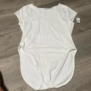 Old Navy Bodysuit!! thumbnail 1