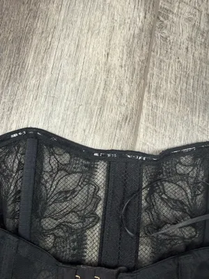 Victoria's Secret Black Lace Bustier Bra Top thumbnail 9