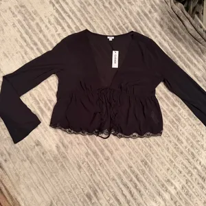 NWT Garage Black‎ Sheer Lace Trim Tie-Front Long Sleeve Blouse - Women’s Size XL thumbnail 2