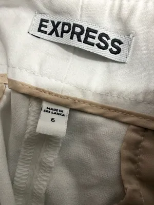 Express Women's Size 6 White Cuffed Chino Mid Rise Shorts Waist 99% Cotton thumbnail 6