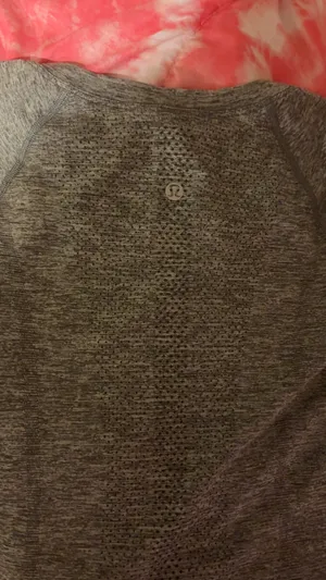 Lululemon Shirt Swiftly Tech Short Sleeve thumbnail 3