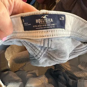 Hollister Ultra High Rise Dad Short thumbnail 3