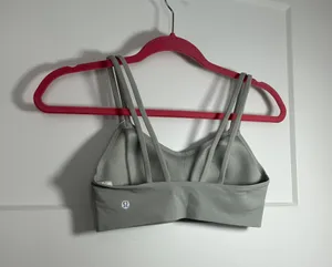 Lululemon size 6 Like a Cloud bra thumbnail 5