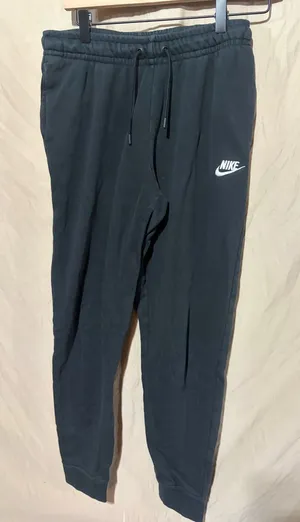 Nike joggers thumbnail 1