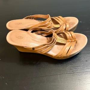 UGG Women's Brown Strappy Sandals thumbnail 4