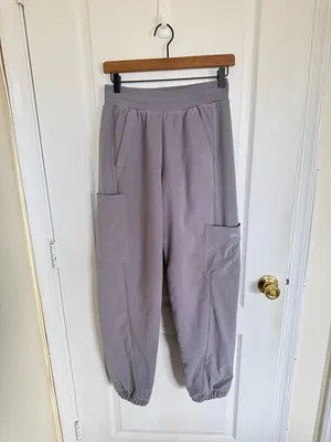Alo Yoga Polar Fleece Wintry Mix Cargo Pant in Fog Grey thumbnail 5