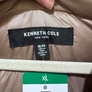 Kenneth Cole Hooded Puffer Coat- size XL thumbnail 7