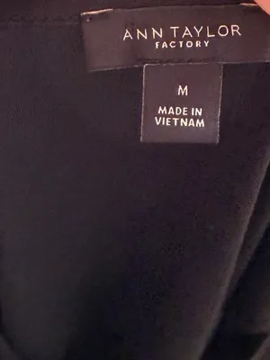 Ann Taylor Factory Black Top thumbnail 3