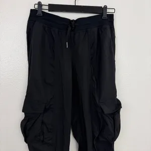 Lululemon Cargo Pants Womens Black Dance Studio Jogger Ribbed Cuff 29x27 thumbnail 2
