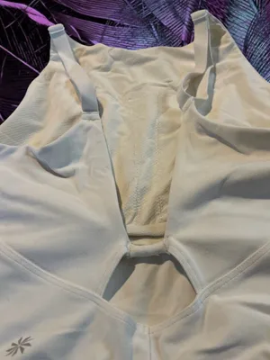 Athleta White High Neck Cutout Crop Sports Bra Tank Top Size Small thumbnail 3