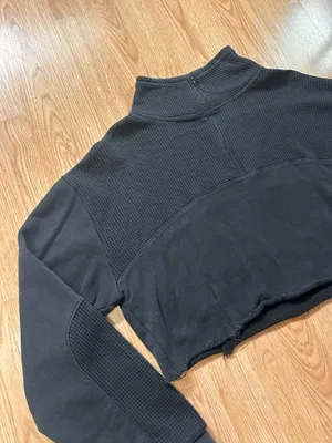 Quarter Zip Cropped POL Top thumbnail 2