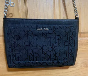 Calvin Klein Black Crossbody Purse thumbnail 1