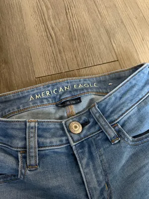 American Eagle Jeans thumbnail 2
