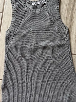 eight eight eight Sleeveless Knit Tank Sweater - Gray thumbnail 1