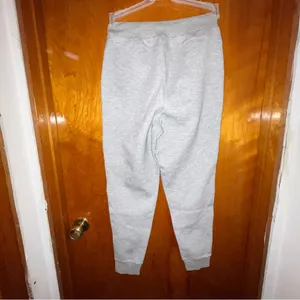 Gymshark joggers thumbnail 2
