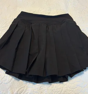Old Navy Sports Skirt thumbnail 1