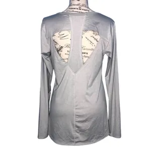 Reebok (M) Gray Long Sleeve Back Cut Out Detail Athletic Exercise Top Tee Shirt thumbnail 2