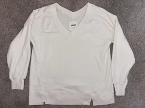 V-neck sweatshirt thumbnail 2