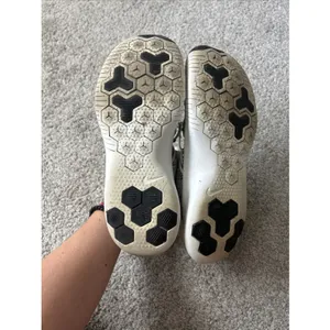 2018 Nike TR‎ Flyknit White/Black Training Shoes 942887-101 Women 8 thumbnail 6