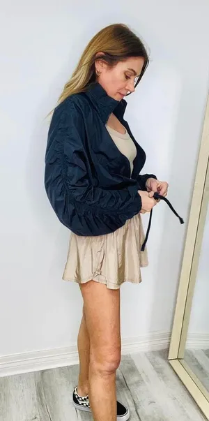 Free People Movement NWT Black Ruched Out Packable Jacket. Size Small thumbnail 4
