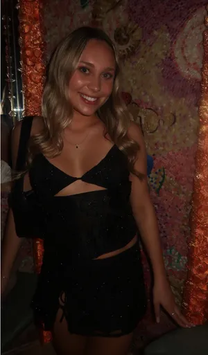 Princess Polly TOP ONLY thumbnail 2
