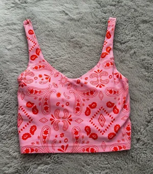 Aerie workout top thumbnail 1