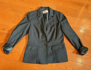 Banana Republic Women’s Gray Two-Button Blazer – Size 4 (NWT) thumbnail 1
