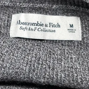 Abercrombie & Fitch Grey Crew Neck Sweater Size Medium Oversized Split Hem thumbnail 5