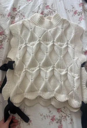 Mabel sweater! thumbnail 2