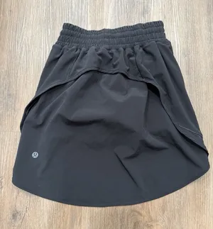 Lululemon Hotty‎ Hot High-Rise Skirt *Long Black Womens Size 0 thumbnail 1