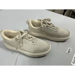 Womans Excellent Cond. Steve Madden Charlie Lace Up Platform Sneakers 8.5 Ivory thumbnail 2