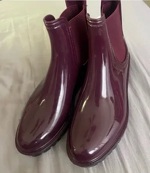 Xappeal Glossy Plum Chelsea Rain Booties thumbnail 1