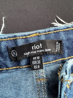Missguided Relaxed Blue High-Rise Women's Jeans -Riot thumbnail 2