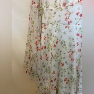 Area Stars Arya Floral Bell‎ Sleeve Dress Size Large thumbnail 5