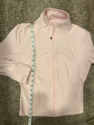Lululemon Define Cropped Zip Up Jacket in Pink Size 8 thumbnail 7