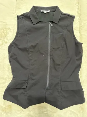 Anatomie Women’s Size S Black Sleeveless Zip Up Front Shirt Vest thumbnail 1