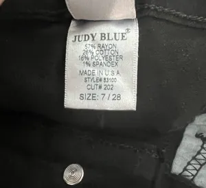 Judy Blue Frayed Hem Straight Crop Black Jeans thumbnail 5