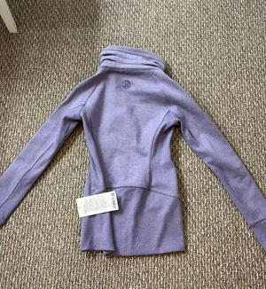 Lululemon jacket new  thumbnail 4