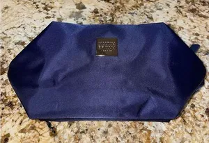 Molton Brown London‎ Navy Cosmetic Bag Empty Turkish Airline thumbnail 1