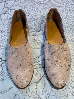 💥KLUB NICO Georgette Scalloped Pewter Floral Flat Made in Spain EU 36 US 6💛 thumbnail 2