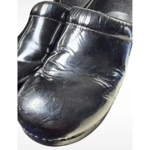 Dansko Professional Black Patent Leather Clogs Womens 10.5 EU 41 Nursing Shoes thumbnail 5