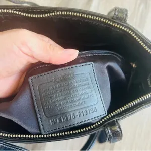 Coach Signature Stitch C Black Patent Leather Tote Bag, F19198 thumbnail 8