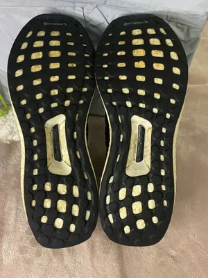 Adidas UltraBoost Mens Size 9.5 Running Shoes Core Black thumbnail 7