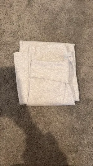 Brandy Melville Foldover Pants thumbnail 4