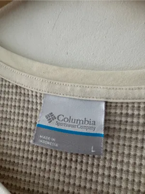 Columbia Cream and Gray Waffle Knit Thermal Long Sleeve Top‎ thumbnail 5